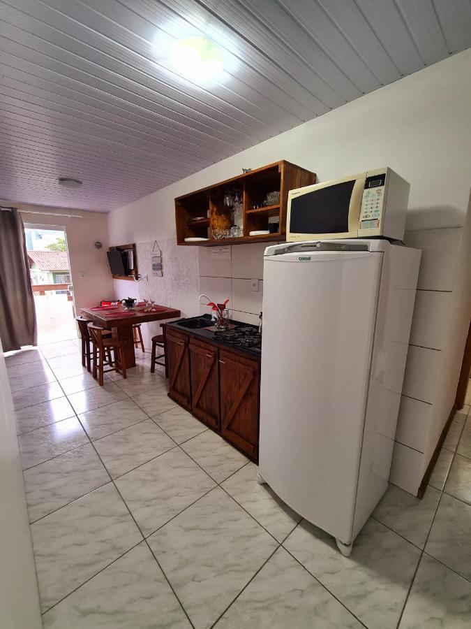Residencial Salmao Lejlighedshotel Bombinhas Eksteriør billede